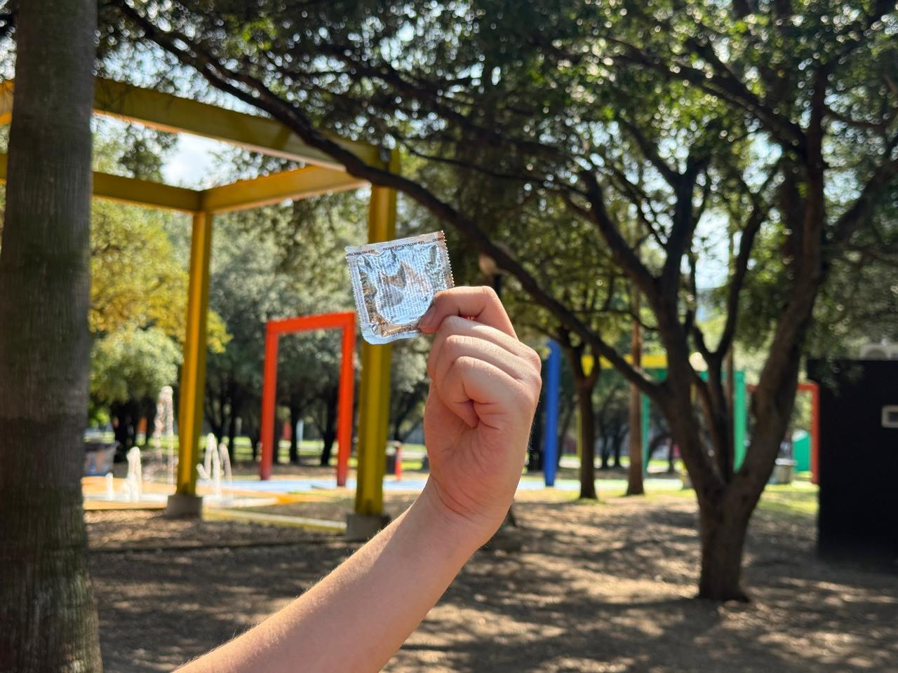 La Secretaría de Salud de Nuevo León distribuirá 200 mil preservativos durante el Mundial 2026