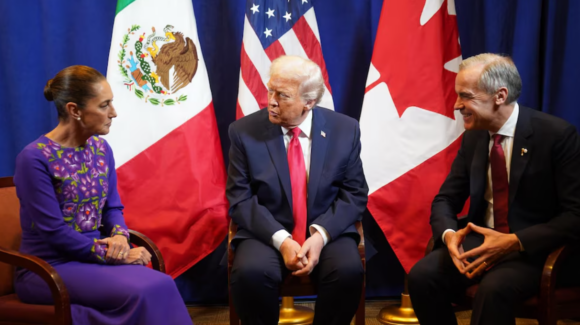 México pidió ampliar vigencia del T-MEC por 16 años; Sheinbaum afirma que la prórroga beneficia a las tres naciones