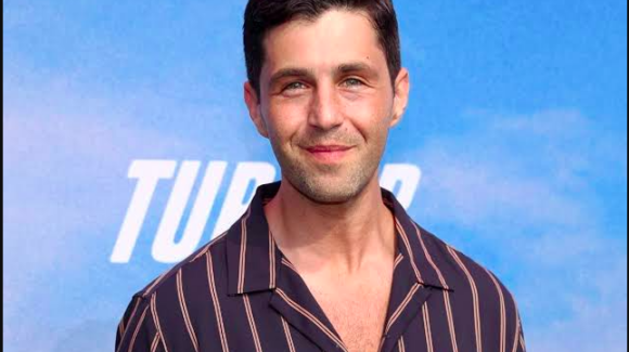 Josh Peck, actor de ‘Drake & Josh’, bromea con un “tatuaje” de su padre