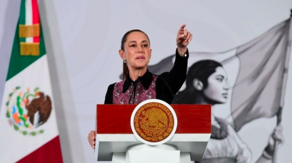 Claudia Sheinbaum rechaza nepotismo y pide garantizar equidad de género en elecciones de 2027