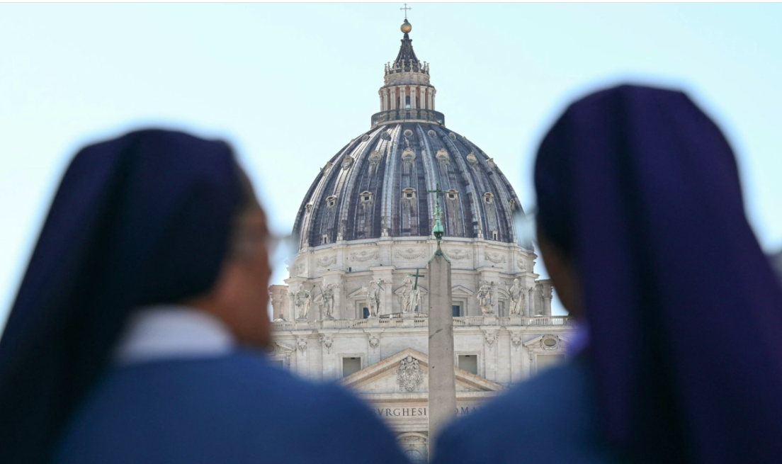 Vaticano reafirma prohibición a mujeres para dar sermones