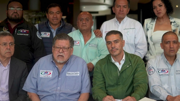 Transportistas cancelan bloqueos carreteros tras acuerdo con autoridades federales