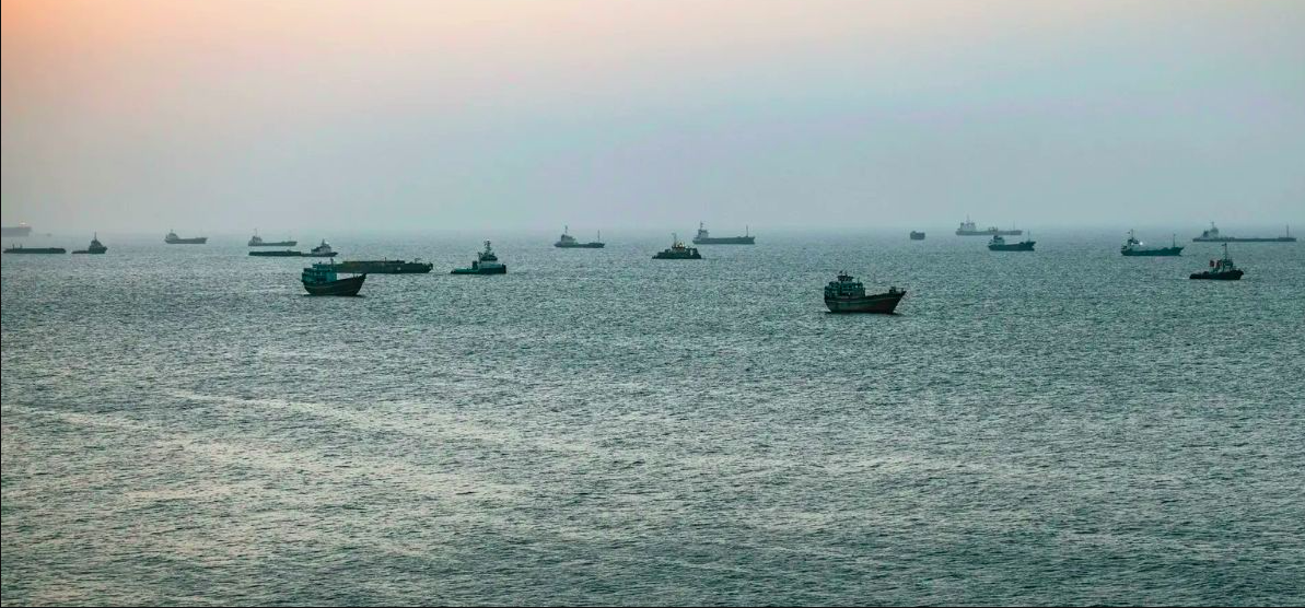 Irán reafirma control del Estrecho de Ormuz