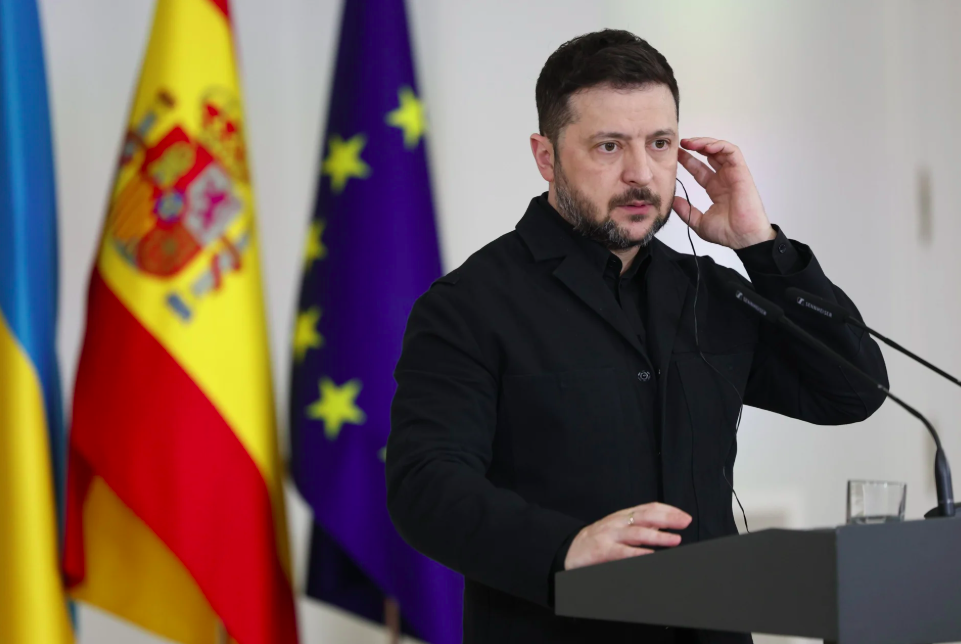 Zelenski anuncia nueva estrategia