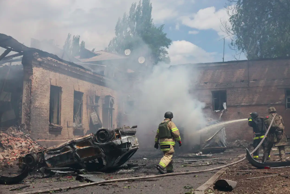 Ucrania lanza su mayor ofensiva con drones contra Rusia
