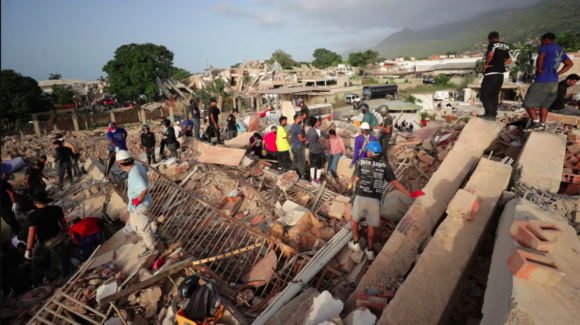 Sube a mil 430 la cifra de muertos y más de tres mil heridos por terremotos en Venezuela