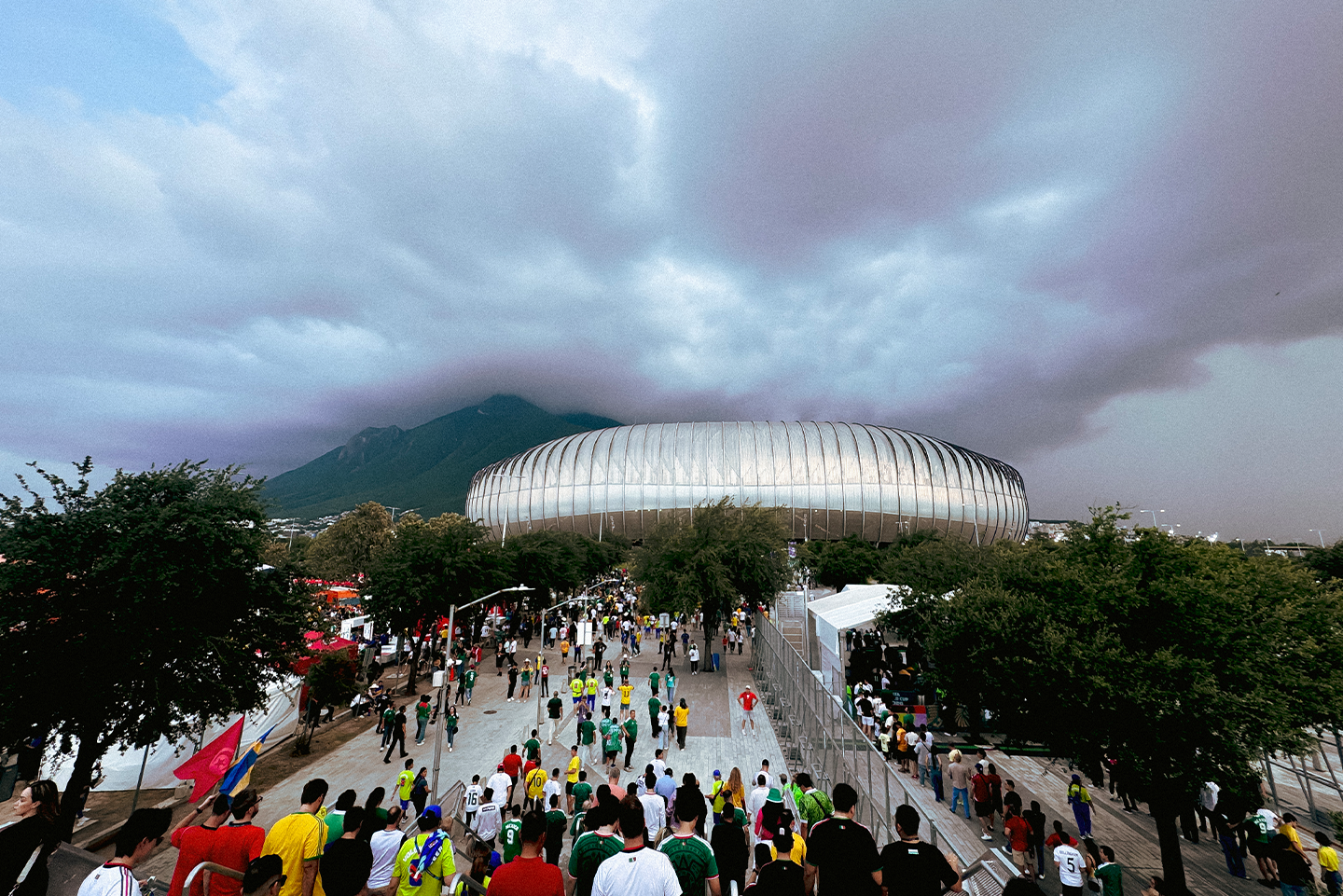 Abren lista de espera para suites del partido 1,000 en la historia de los Mundiales en el Estadio Monterrey