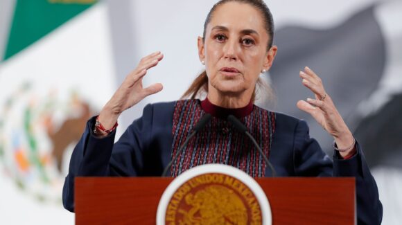Claudia Sheinbaum rechaza amenaza de presidente electo de Colombia contra cárteles mexicanos
