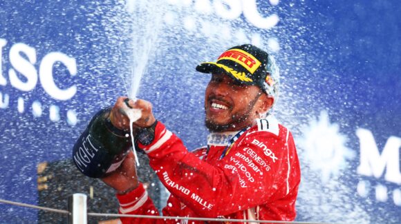 Fórmula 1: Lewis Hamilton triunfa en el Gran Premio de Barcelona