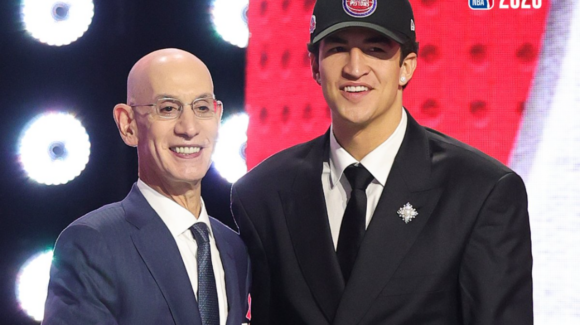 México celebra: Karim López es seleccionado en la primera ronda del Draft de la NBA