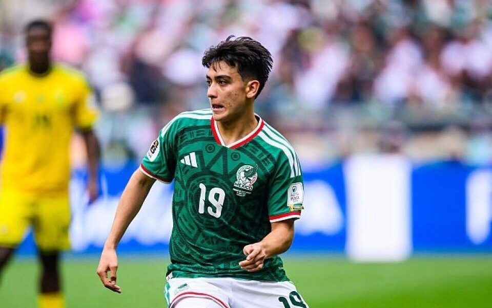 Mundial 2026: Gilberto Mora es seguido de cerca por el Manchester United