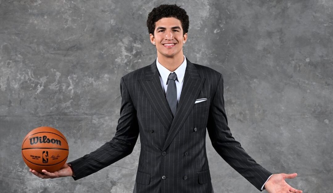 NBA: Karim López ya está en Memphis listo para iniciar entrenamientos con los Grizzlies