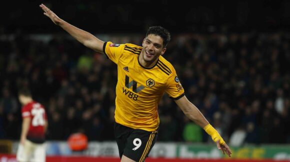 Premier League: ¡Está de vuelta! Raúl Jiménez acordó firmar y volver con el Wolverhampton