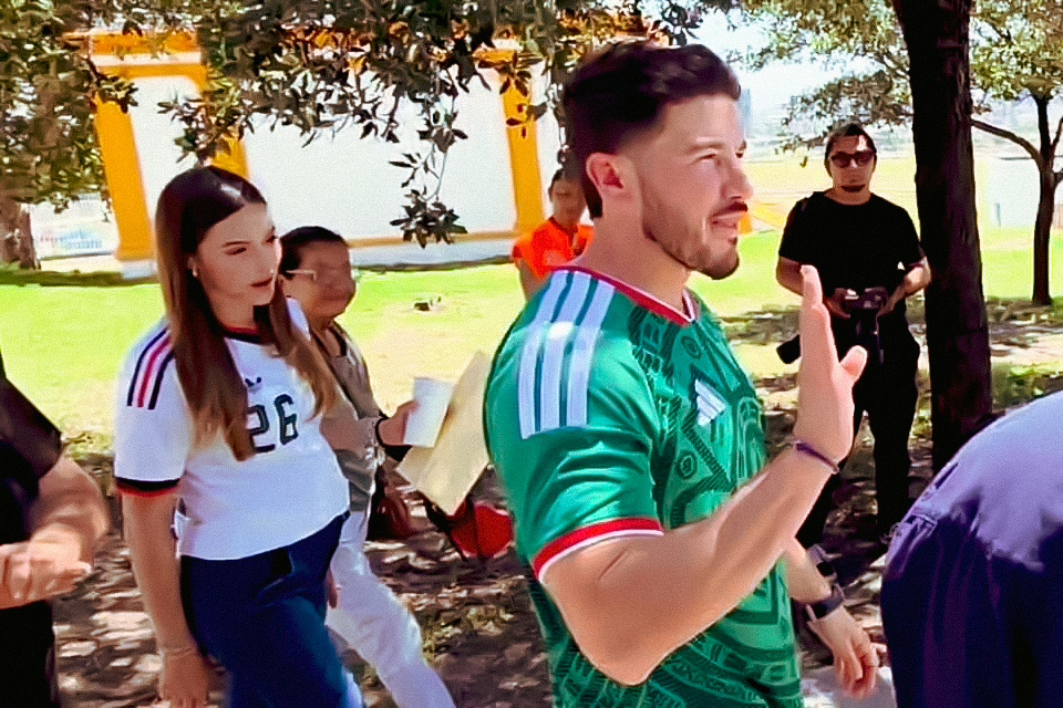Samuel evadiendo prensa