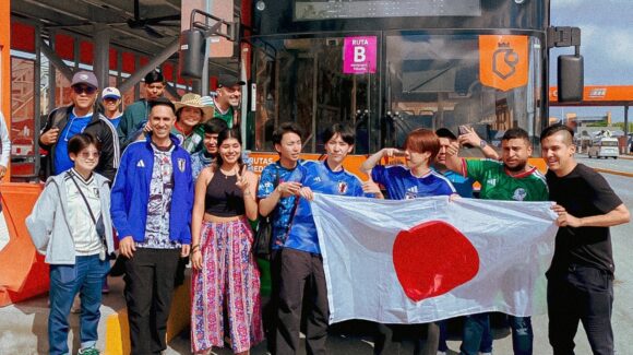 Reportan flujo ordenado de visitantes en rutas de transporte destinadas al encuentro Japón-Túnez en Monterrey