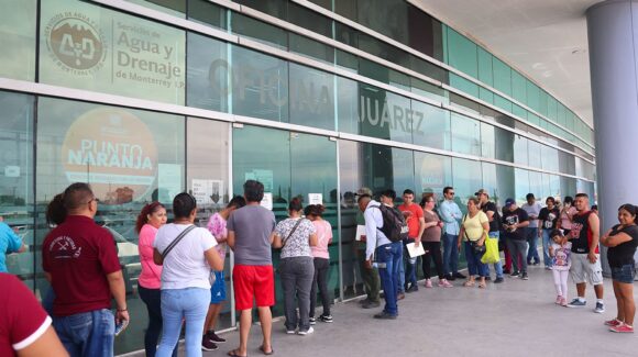 Agua y Drenaje de Monterrey beneficia a 50 mil usuarios con el programa ‘Liquida y Ahorra’