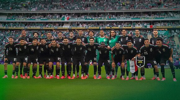 El Gobierno de Nuevo León invita a disfrutar de los partidos de fútbol en pantalla gigante