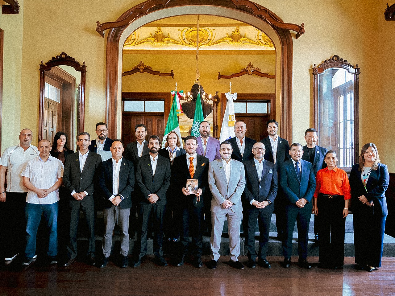 Samuel García destaca visión de Nuevo León como sede mundialista ante Arabia Saudita