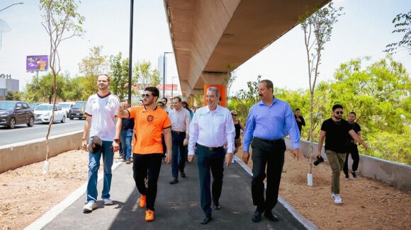 Inaugura Samuel García el Circuito 3 del Parque Lineal Palacio Federal