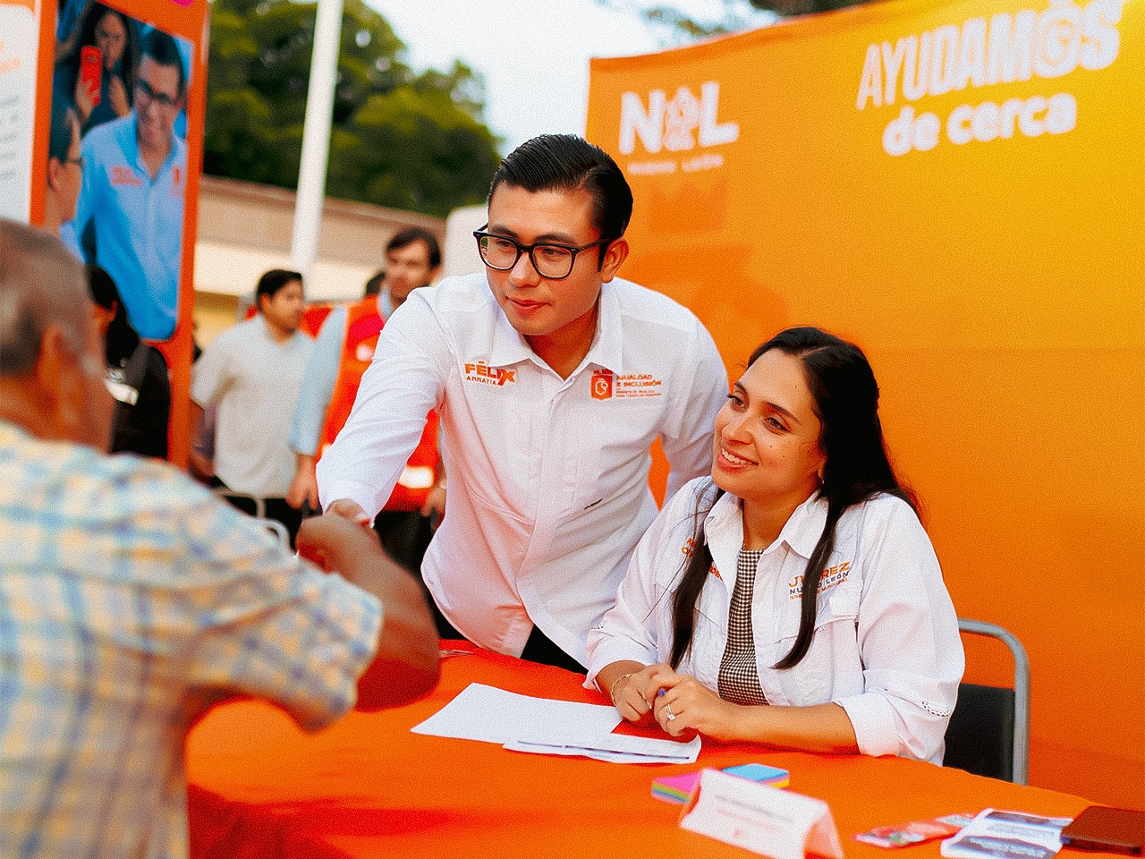 Convocan a 2 mil 400 personas en jornada 'Ayudamos de Cerca' en Juárez en Nuevo León