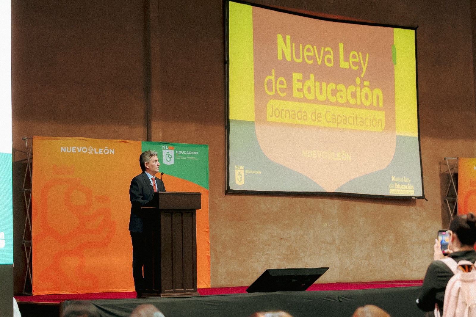 Capacita gobierno de Nuevo León a personal educativo en la Nueva Ley de Educación