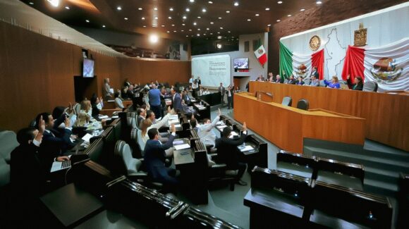 Congreso de Nuevo León perfila reducir edad mínima para ocupar cargos de elección popular