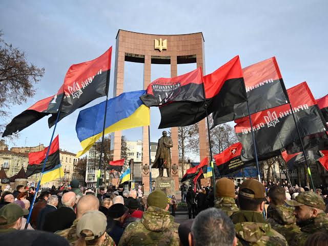 Mitin fascista Kiev