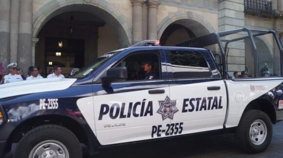 Hallan tres cadáveres con signos de tortura en una carretera de Oaxaca