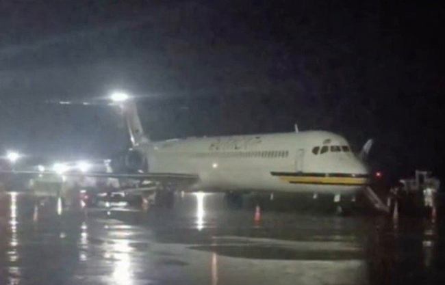 Rayo impacta en el Aeropuerto Internacional de Maiquetía de Venezuela y deja nueve heridos