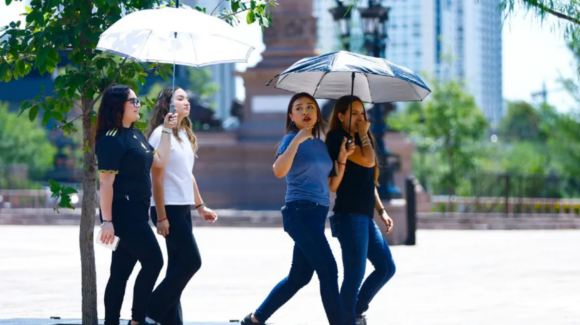 Calor persiste en Monterrey este 2 de julio; lluvias siguen sin aparecer