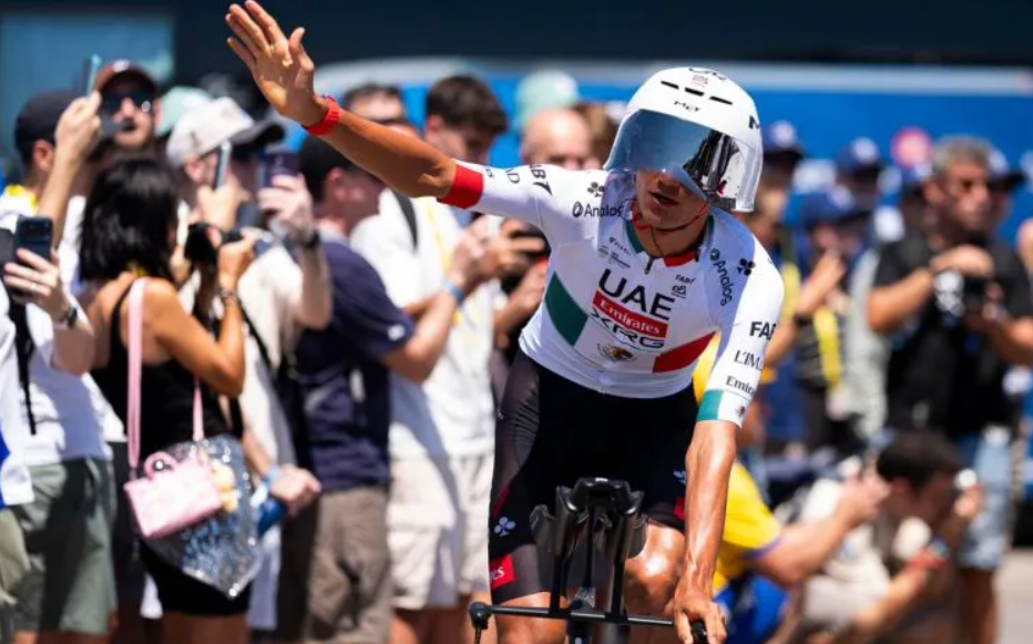Isaac del Toro debuta en el Tour de Francia y termina sexto en la clasificación general