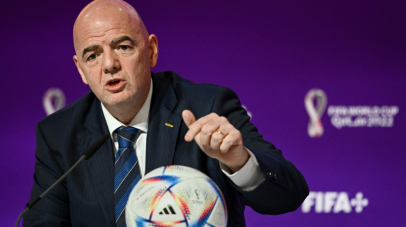 Infantino responde por el caso Balogun y defiende la independencia de la FIFA