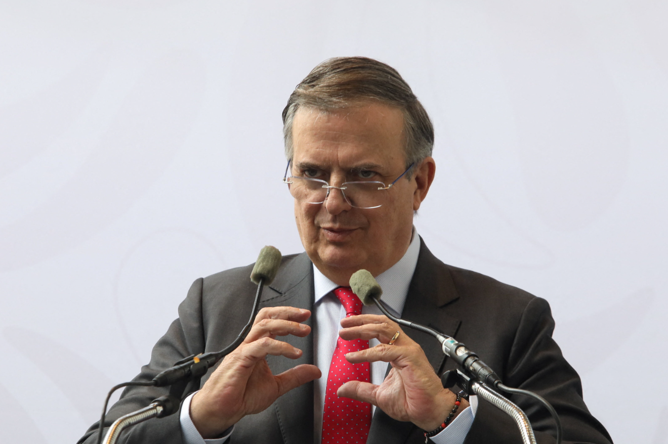 Ebrard celebra aprobación de acuerdo comercial México-Unión Europea; entraría en vigor este año