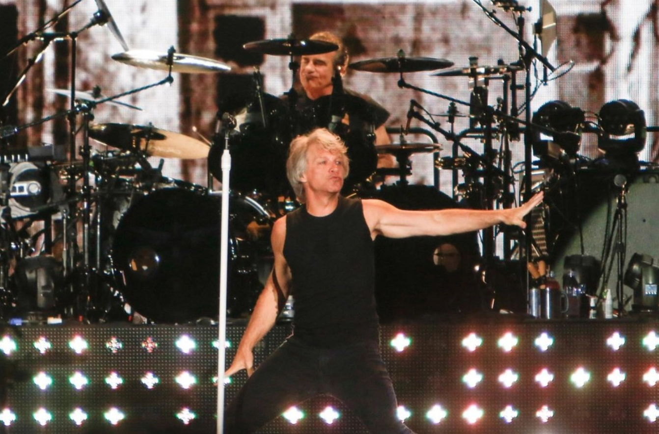 Jon Bon Jovi suspende concierto en el Madison Square Garden por problemas en las cuerdas vocales