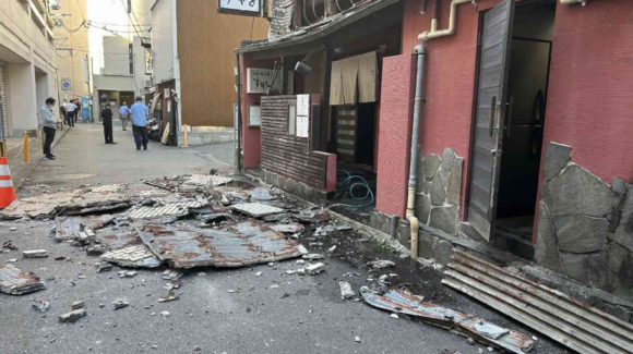 Terremoto de magnitud 7.1 en Japón deja numerosos muertos; investigan colapso de centro comercial