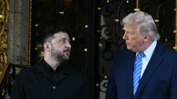 Zelenski se reúne con Donald Trump para solicitar mayor apoyo militar a Ucrania