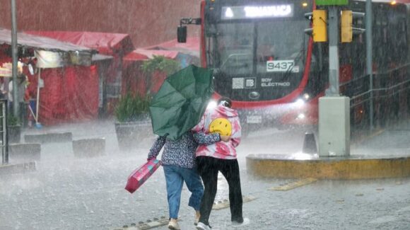 Conagua prevé chubascos para el domingo 5 de julio en Ciudad de México