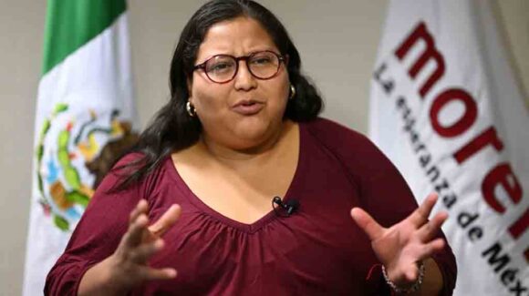 Citlalli Hernández rechaza la acusación de censura contra Morena tras la resolución del INE de prohibir el término “narcopartido”