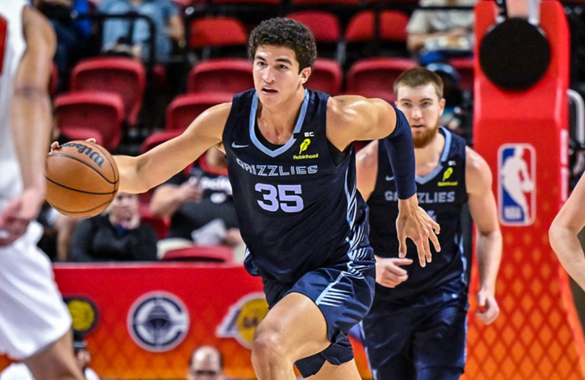 Karim López debuta con los Grizzlies en la Summer League y comienza su sueño en la NBA