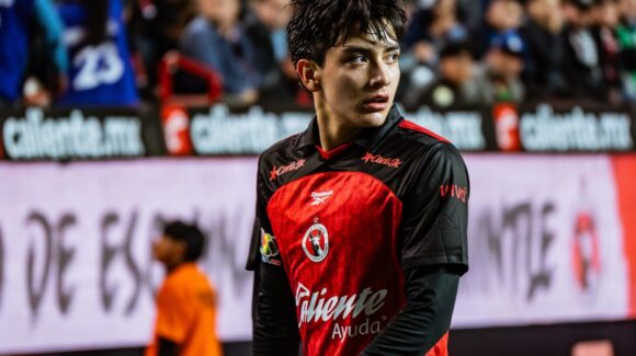 Liga MX: Pide la agente de Gilberto Mora que lo dejen crecer, tras los rumores de posible salida a Europa