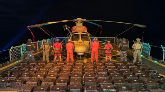 Marina de México asegura tres toneladas de cocaína en operativo en el Océano Pacífico
