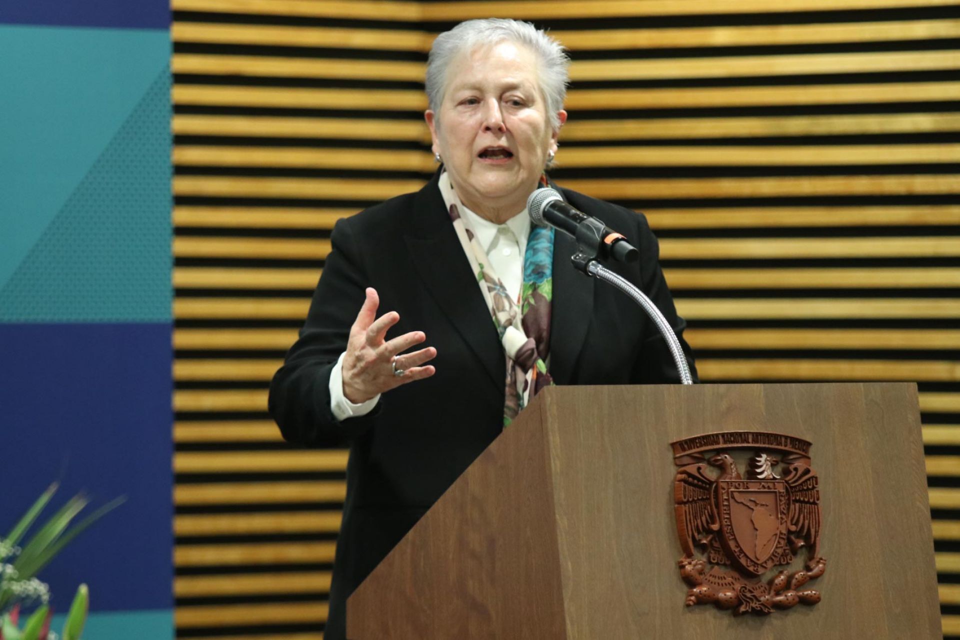 UNAM habría solicitado la renuncia de su secretaria general, Patricia Dávila, tras polémica por examen en línea