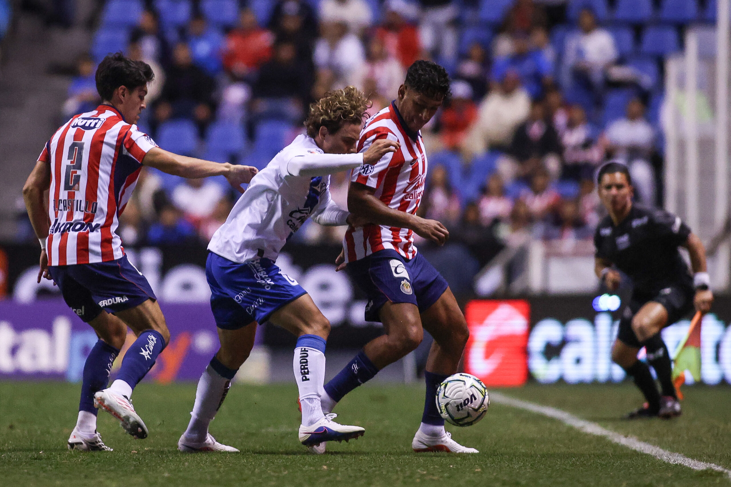 Chivas rescata un punto ante Puebla en la Jornada 3 del Apertura 2026 de la Liga MX