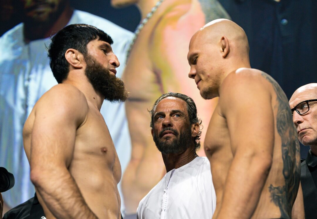 UFC: Magomed Ankalaev vs Bogdan Guskov ¿Dónde y a qué hora ver la pelea en vivo?