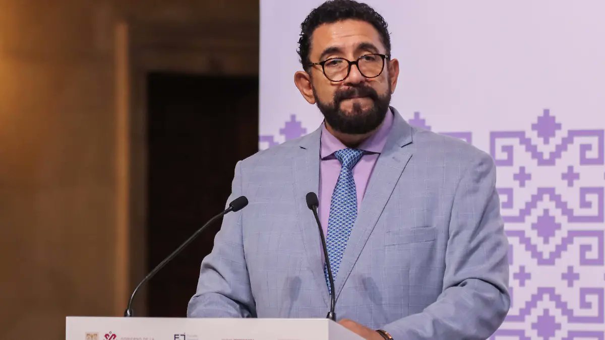 Renuncia Ulises Lara López a la FGR tras seis meses en cargo de asuntos relevantes