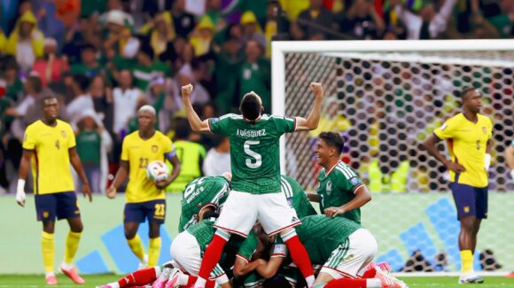 México firma una actuación histórica ante Ecuador; Quiñones, Lira y Montes lideran las mejores calificaciones