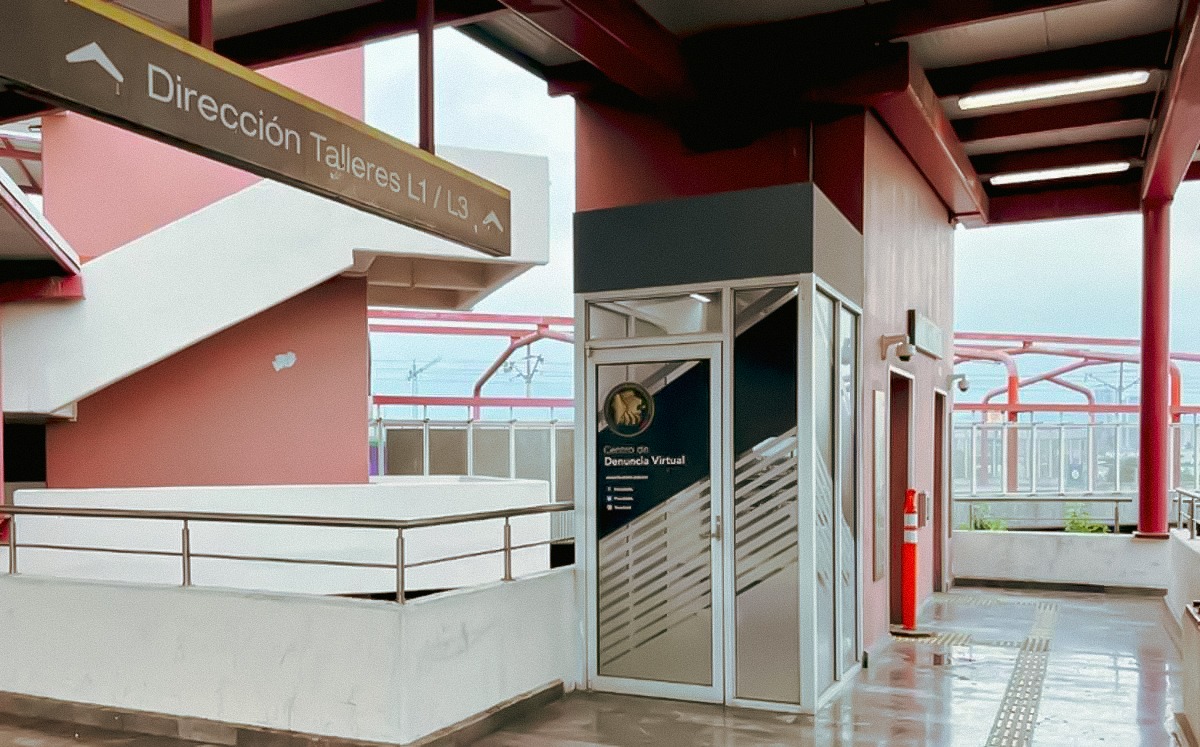 Instalan cabinas de Denuncia Virtual en seis estaciones de Metrorrey en Nuevo León