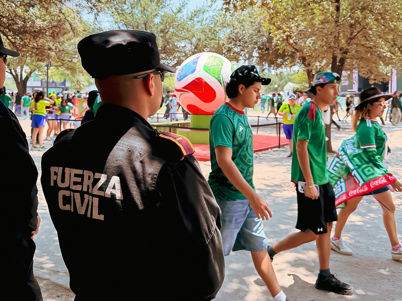 Reportan saldo blanco en sedes de Nuevo León tras transmisión del México vs Inglaterra