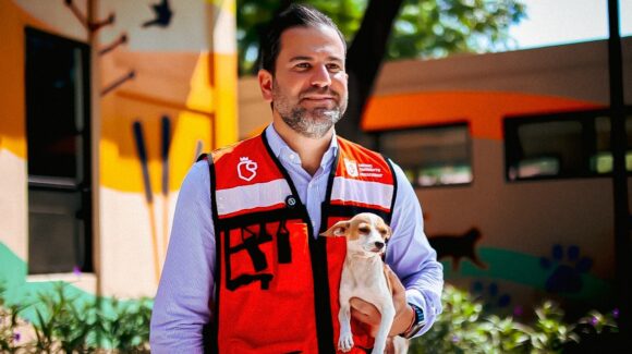 Realiza Gobierno de Nuevo León jornada gratuita de vacunación para mascotas en Guadalupe