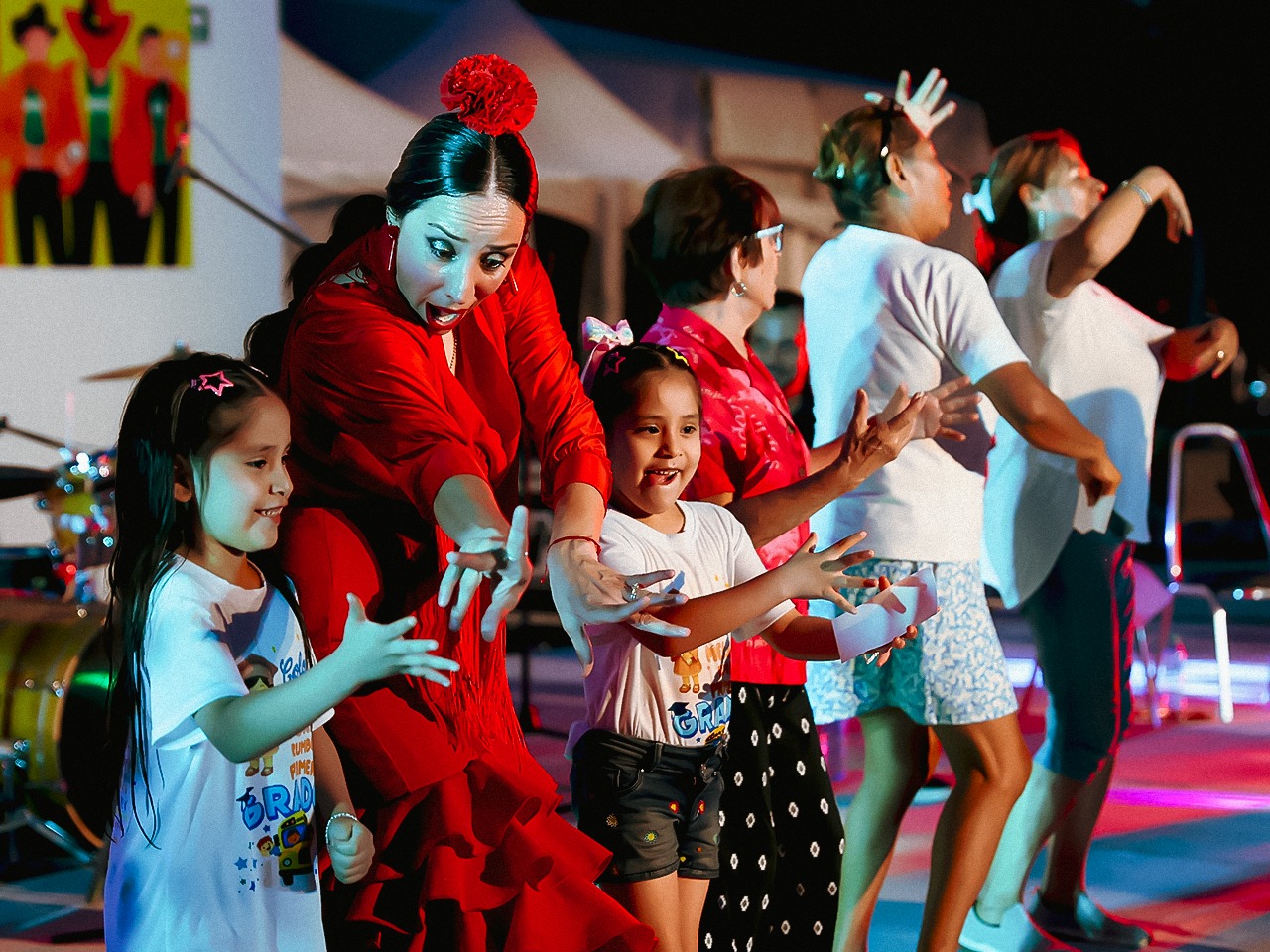 Flamenco y rock alternativo encienden el Foro Cultural del Parque del Agua durante la fiesta del Mundial